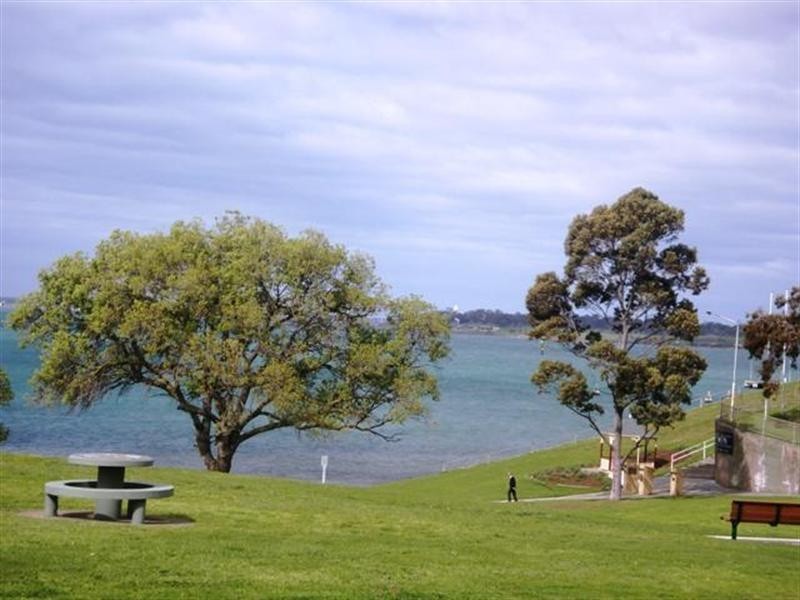 1 Bay Street, Geelong VIC 3220