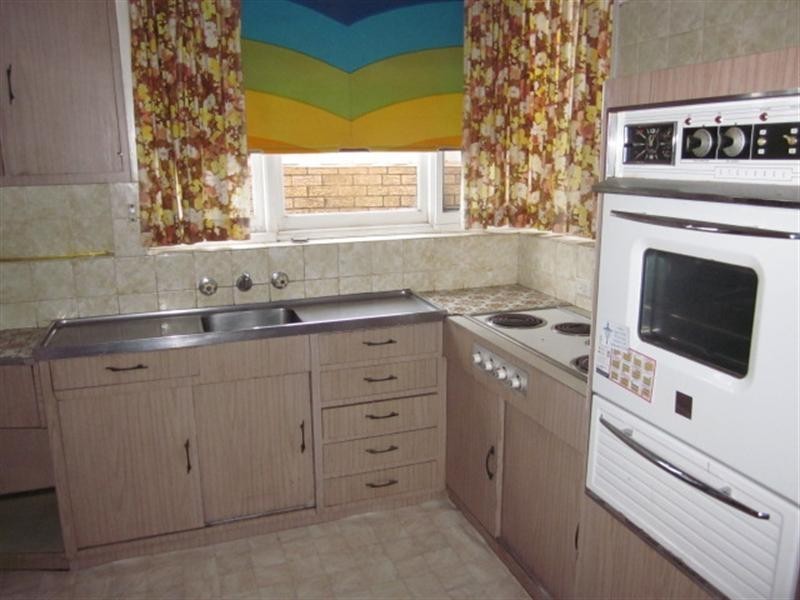 215 High Street, Belmont VIC 3216