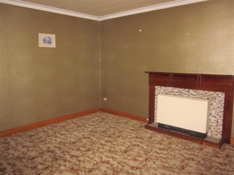 215 High Street, Belmont VIC 3216