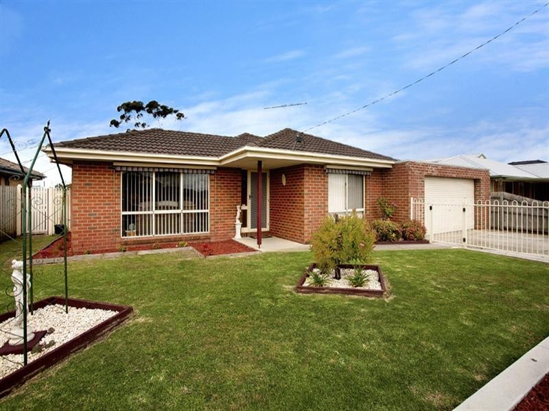 31 Carbine Drive, St Albans Park VIC 3219
