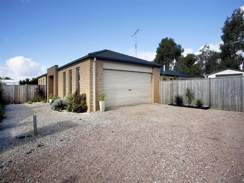 9 Newman Place, Winchelsea VIC 3241
