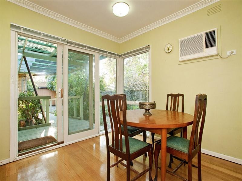 38 Wilsons Road, Newcomb VIC 3219