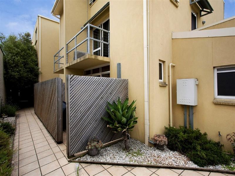 3/236 Malop Street, Geelong VIC 3220