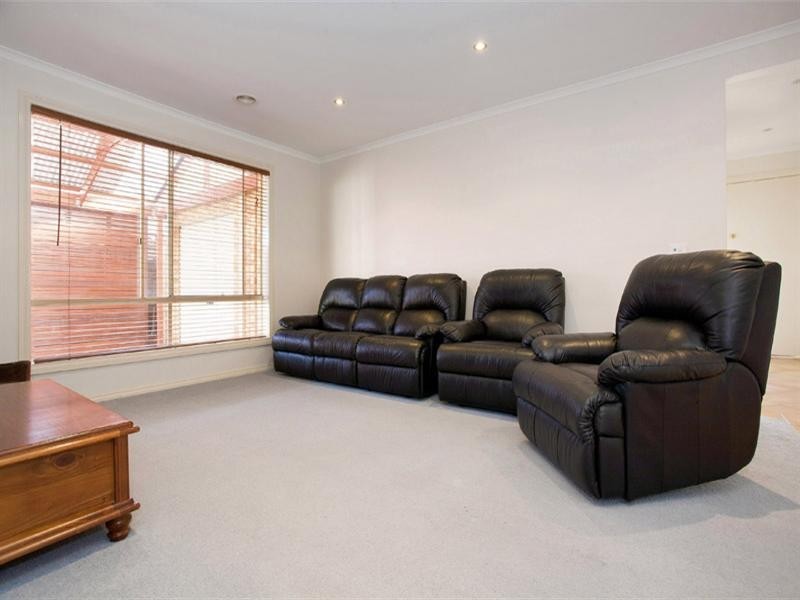 7 Malinda Crescent, Bell Park VIC 3215