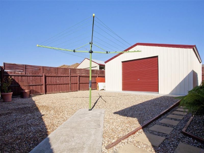 7 Malinda Crescent, Bell Park VIC 3215