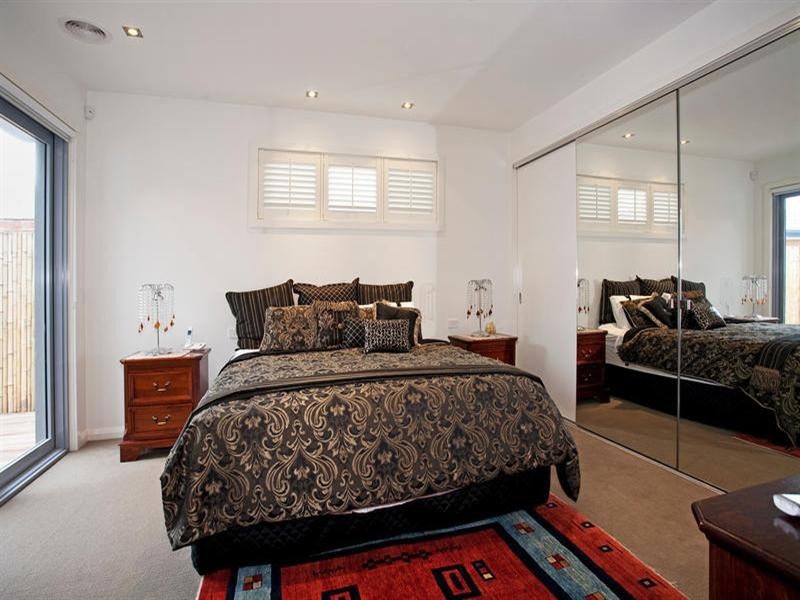 2/44 Mervyn Street, Newtown VIC 3220