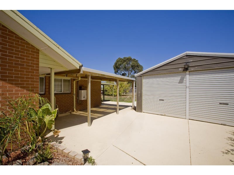 16 Worden Court, Whittington VIC 3219