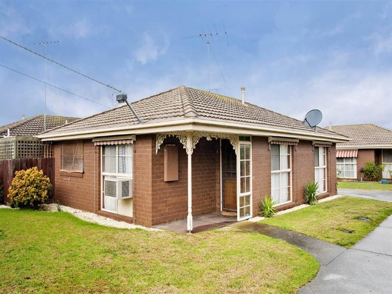 1/20 Hickey Street, Whittington VIC 3219