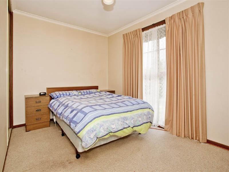1/20 Hickey Street, Whittington VIC 3219
