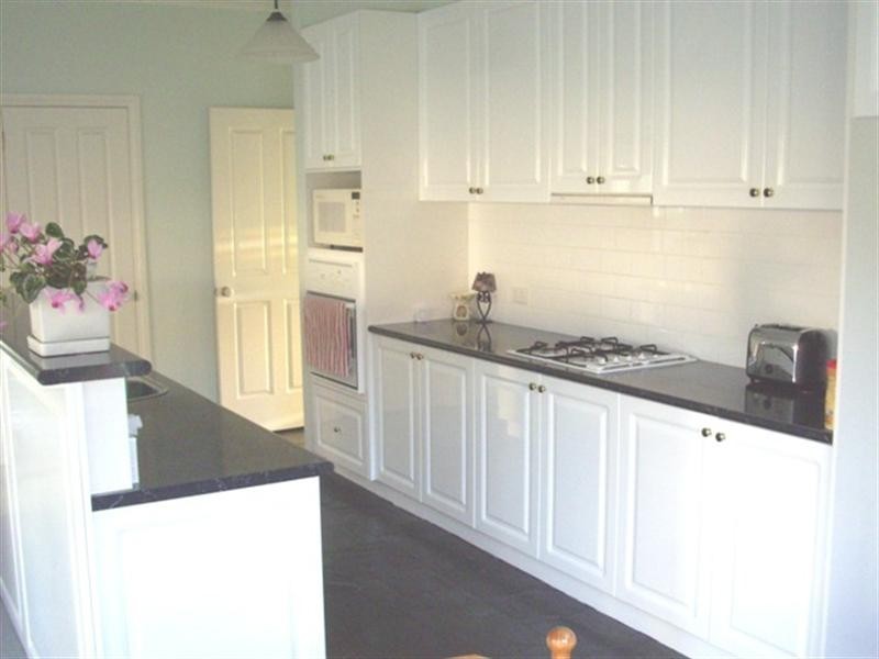 9 Sandtoft Court, Highton VIC 3216