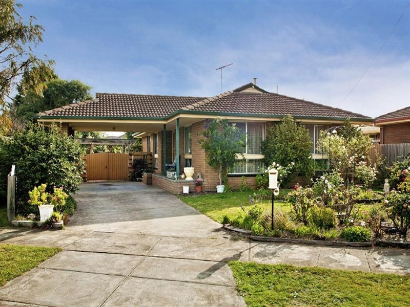 8 Eldine Court, Grovedale VIC 3216