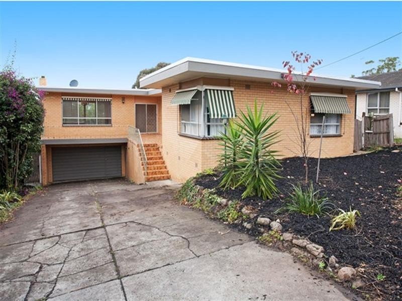 35 Reigate Road, Highton VIC 3216