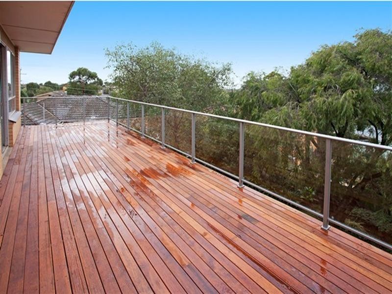 35 Reigate Road, Highton VIC 3216