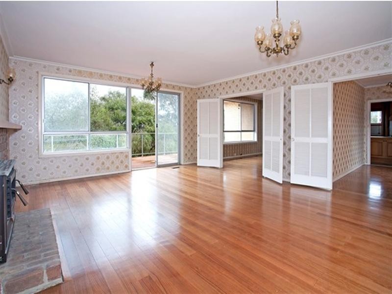 35 Reigate Road, Highton VIC 3216