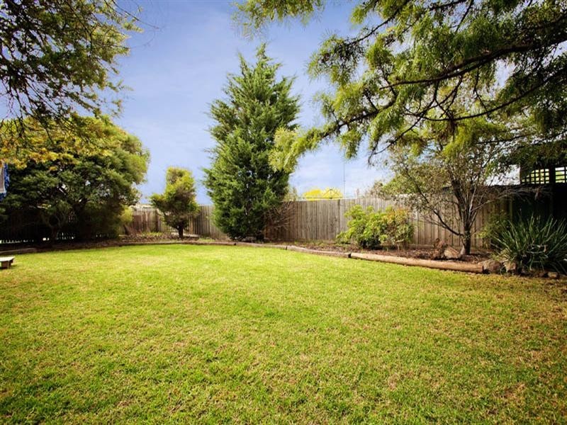 18 Dove Street, Norlane VIC 3214