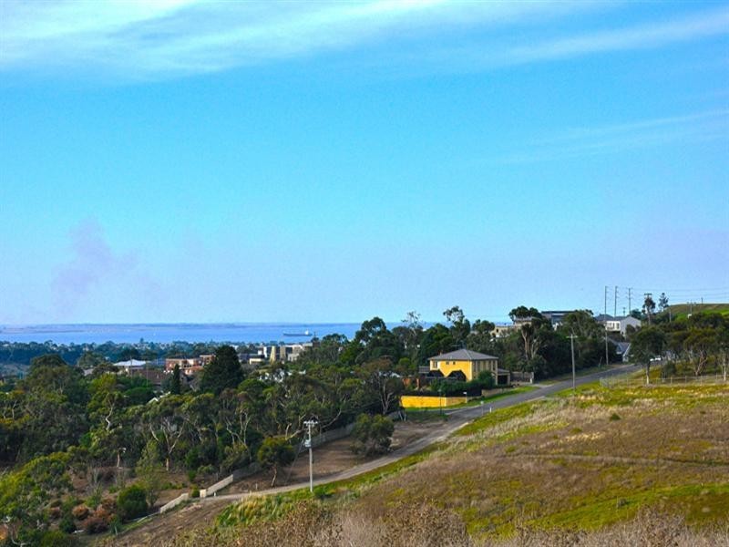 Lot 633 Stoneleigh Crescent, Highton VIC 3216