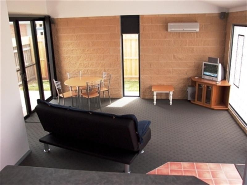 3/117 Torquay Road, Grovedale VIC 3216