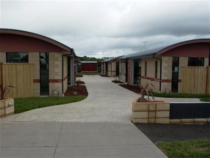 4/117 Torquay Road, Grovedale VIC 3216