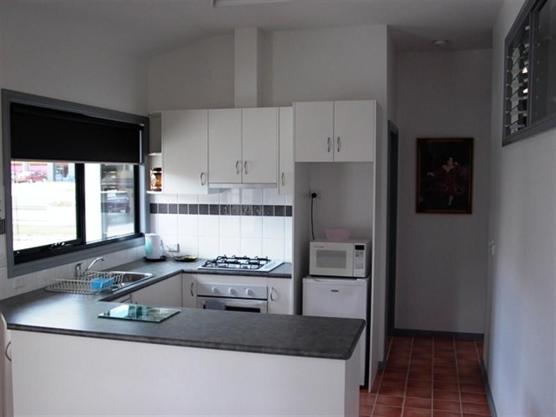 2/117 Torquay Road, Grovedale VIC 3216