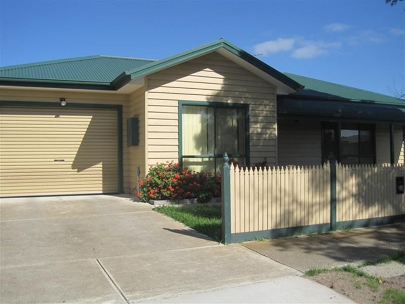 4 Keats Street, Norlane VIC 3214