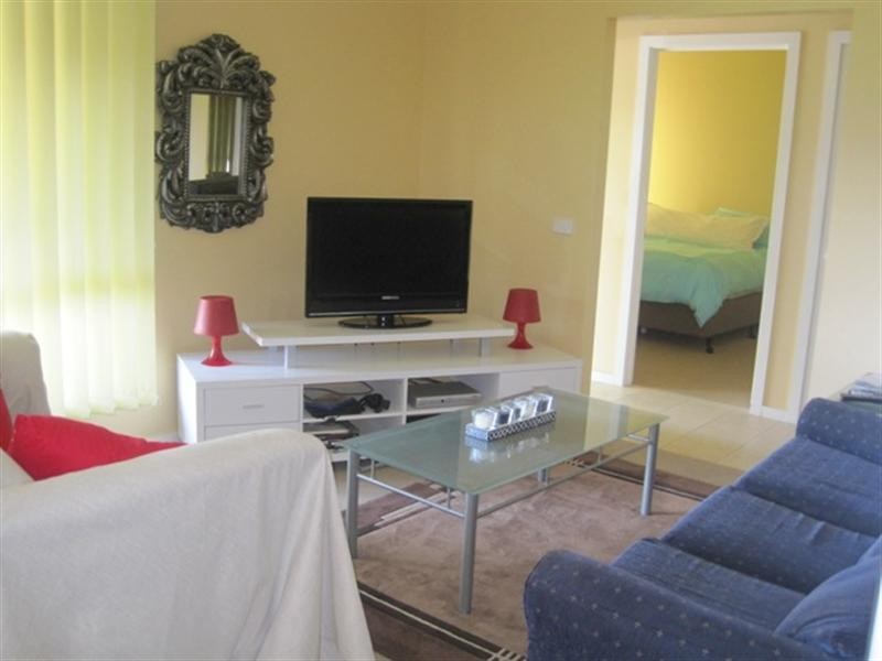 4 Keats Street, Norlane VIC 3214