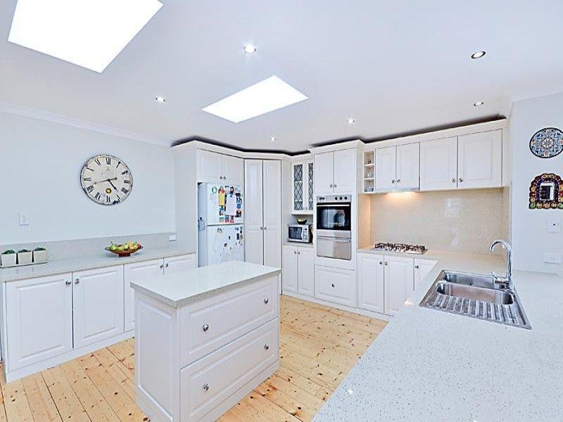 4 Richmond Crescent, Geelong VIC 3220