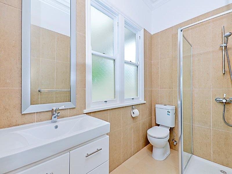 4 Richmond Crescent, Geelong VIC 3220