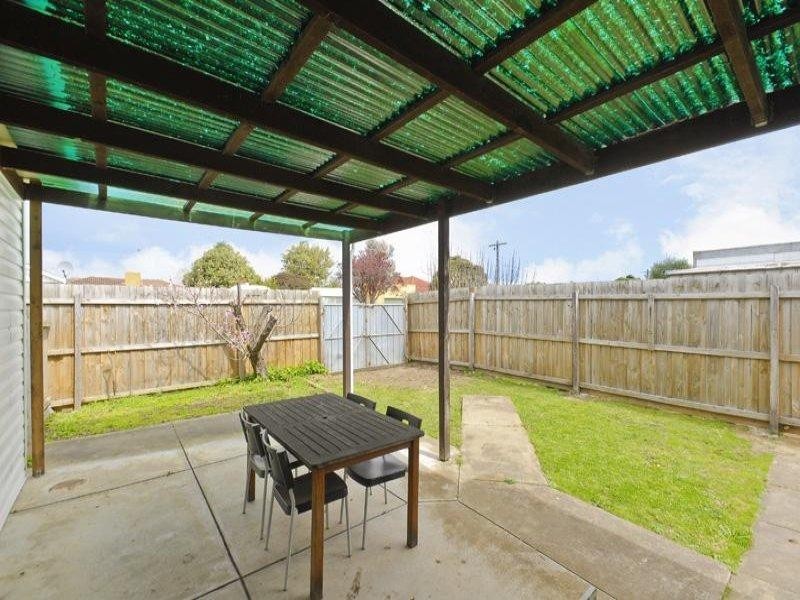 50 Brayshay Road, Newcomb VIC 3219