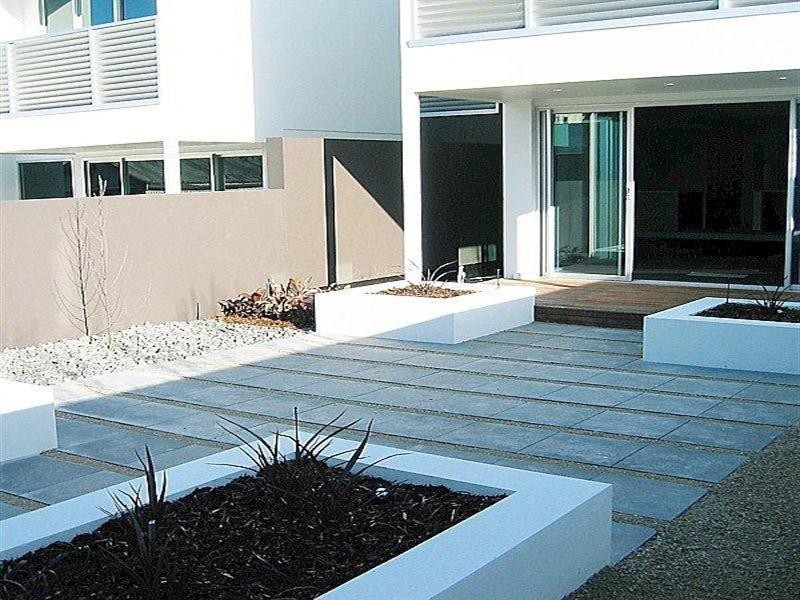 2/32 Mercer Parade, Newtown VIC 3220