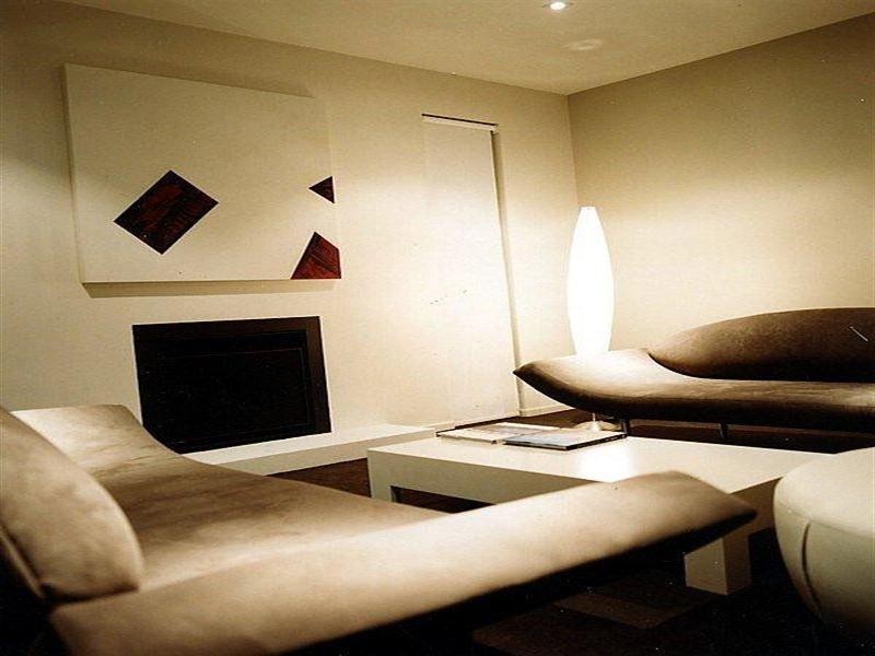 2/32 Mercer Parade, Newtown VIC 3220