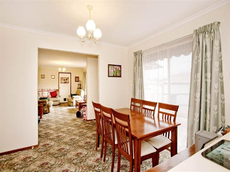 2/4 Lucy Court, St Albans Park VIC 3219