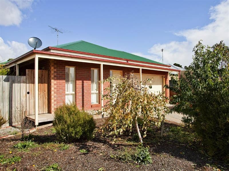 72 Grange Park Drive, Waurn Ponds VIC 3216