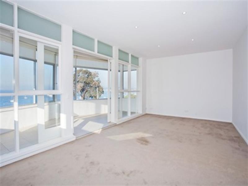 9/21 The Esplanade, Geelong VIC 3220