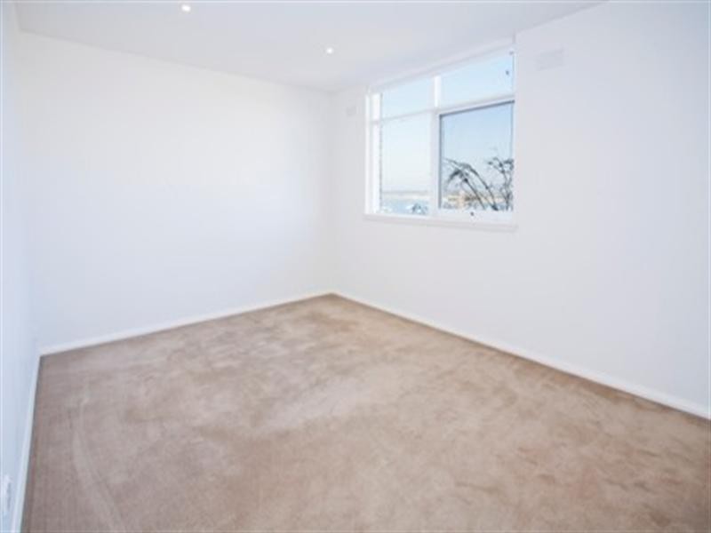 9/21 The Esplanade, Geelong VIC 3220