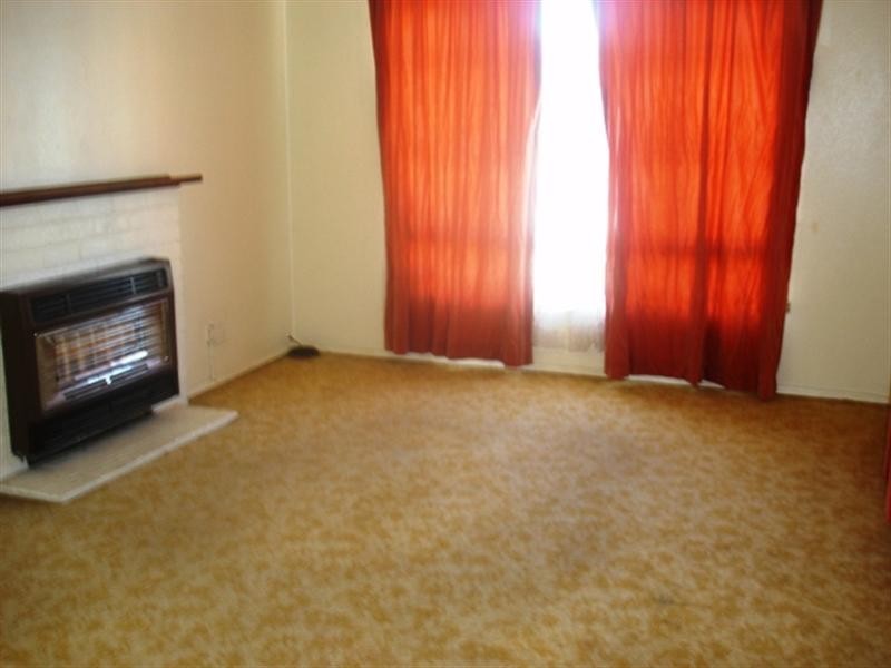 25 Pettitt Crescent, Norlane VIC 3214