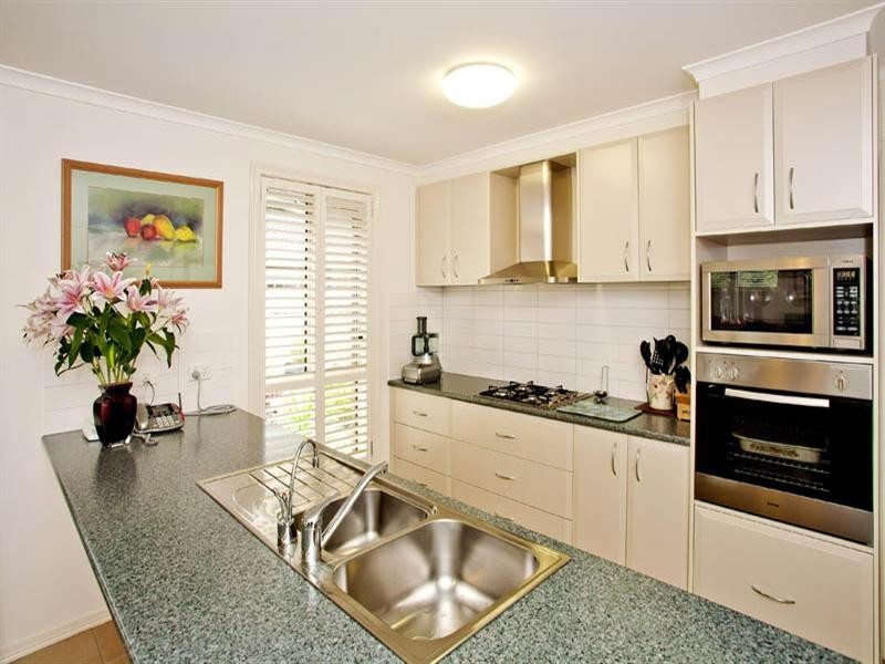 20 Shortland Way, Leopold VIC 3224