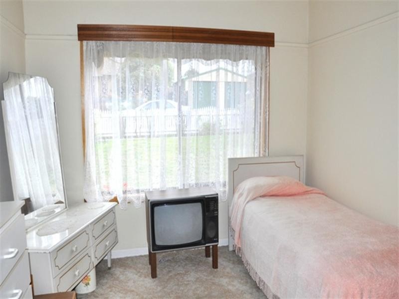 9 Alkoomi Avenue, Hamlyn Heights VIC 3215