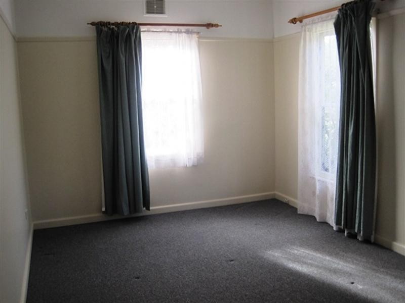 15 Ensby Street, East Geelong VIC 3219