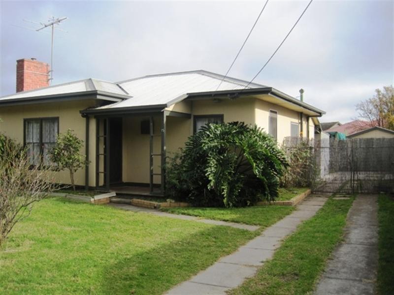 15 Ensby Street, East Geelong VIC 3219