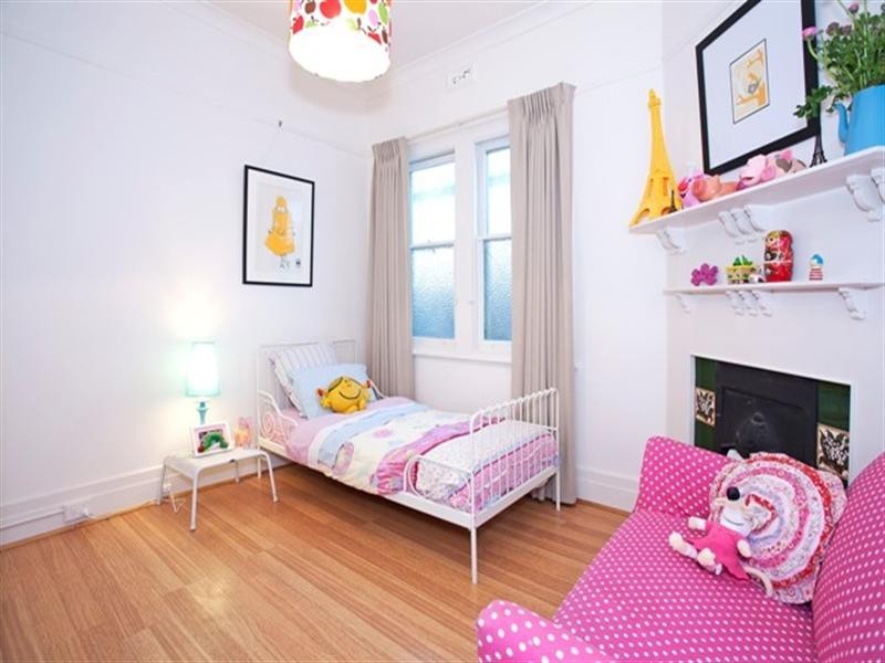 16 Thorne Street, East Geelong VIC 3219