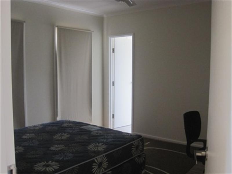 Room 6/22 Ficinia Mews, Highton VIC 3216