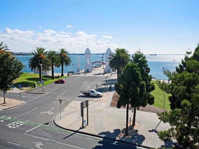 602/100 Western Beach Road, Geelong VIC 3220