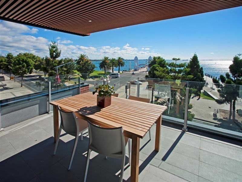 602/100 Western Beach Road, Geelong VIC 3220