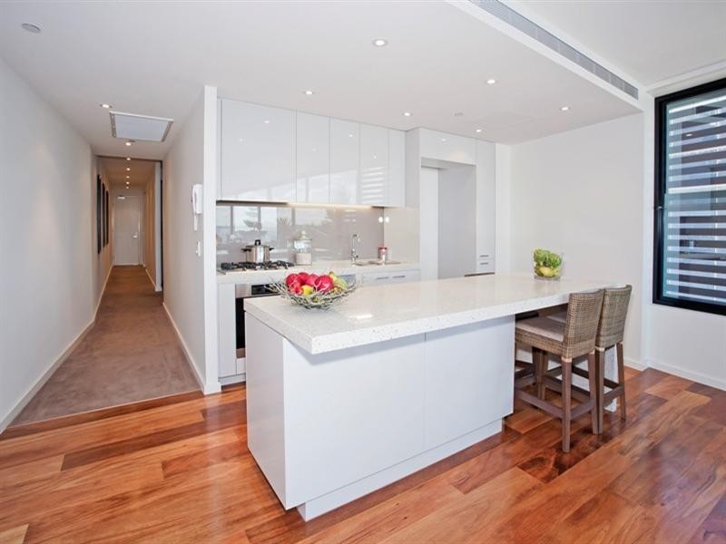 602/100 Western Beach Road, Geelong VIC 3220