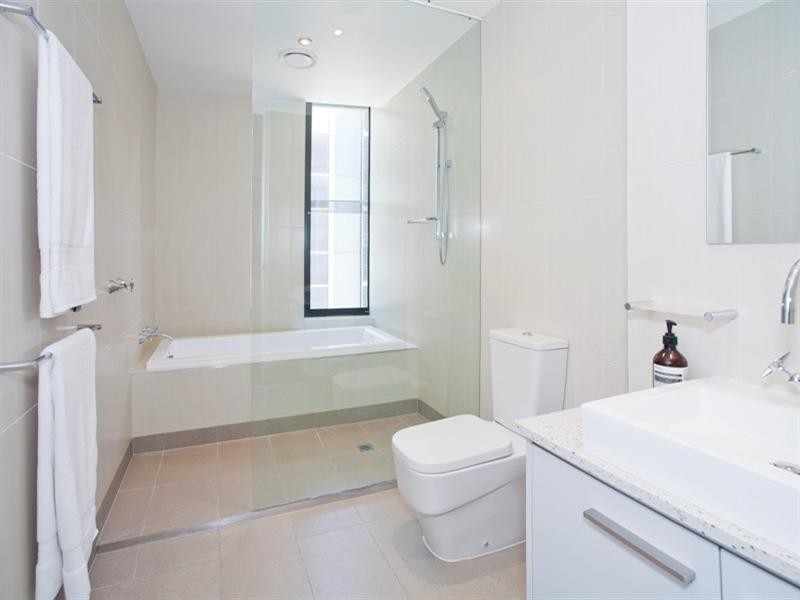 602/100 Western Beach Road, Geelong VIC 3220