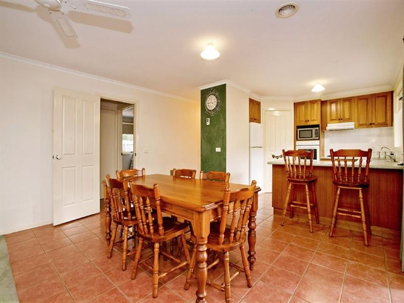 16 Doreimus Court, St Albans Park VIC 3219