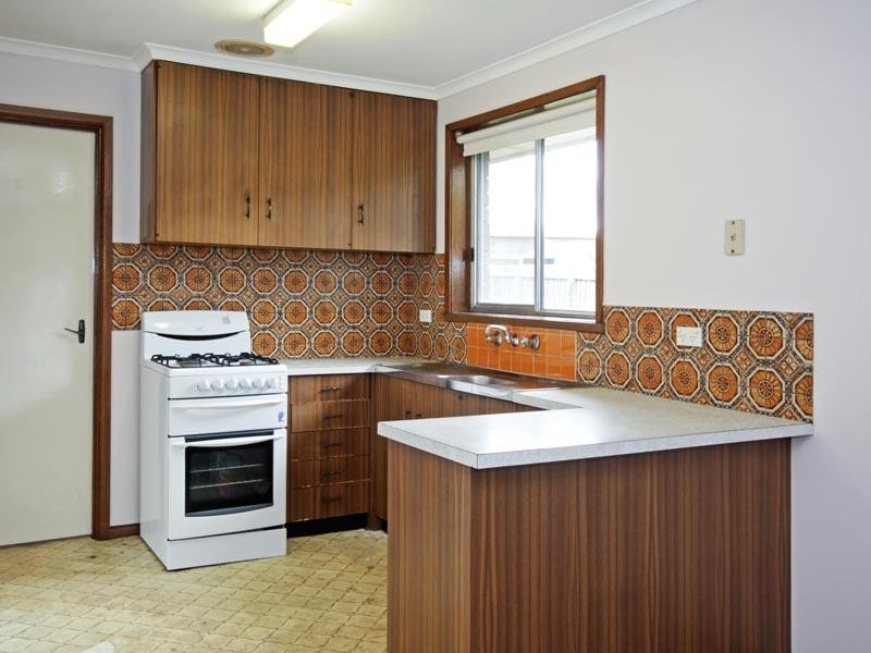 74 Townsend Road, St Albans Park VIC 3219