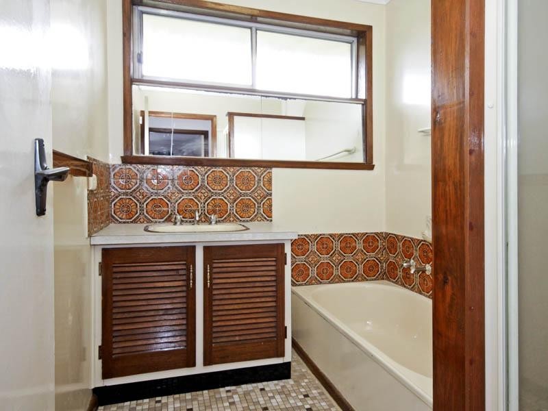 74 Townsend Road, St Albans Park VIC 3219