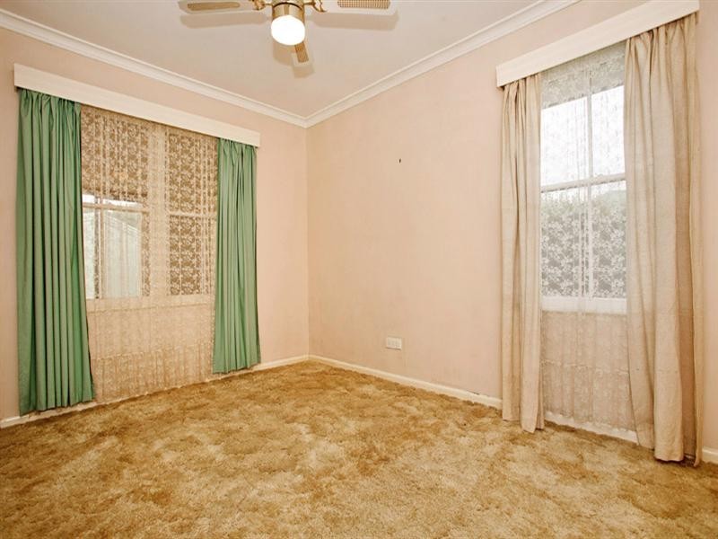 1 Tamlyn Street, East Geelong VIC 3219