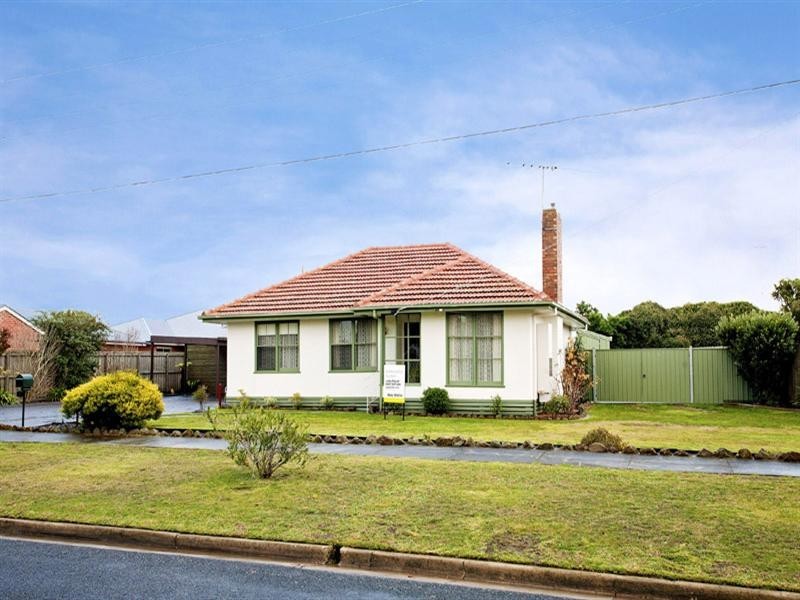 1 Tamlyn Street, East Geelong VIC 3219